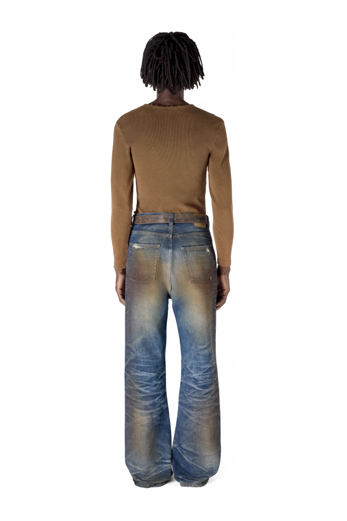 WASHED FLARED JEANS BLAU