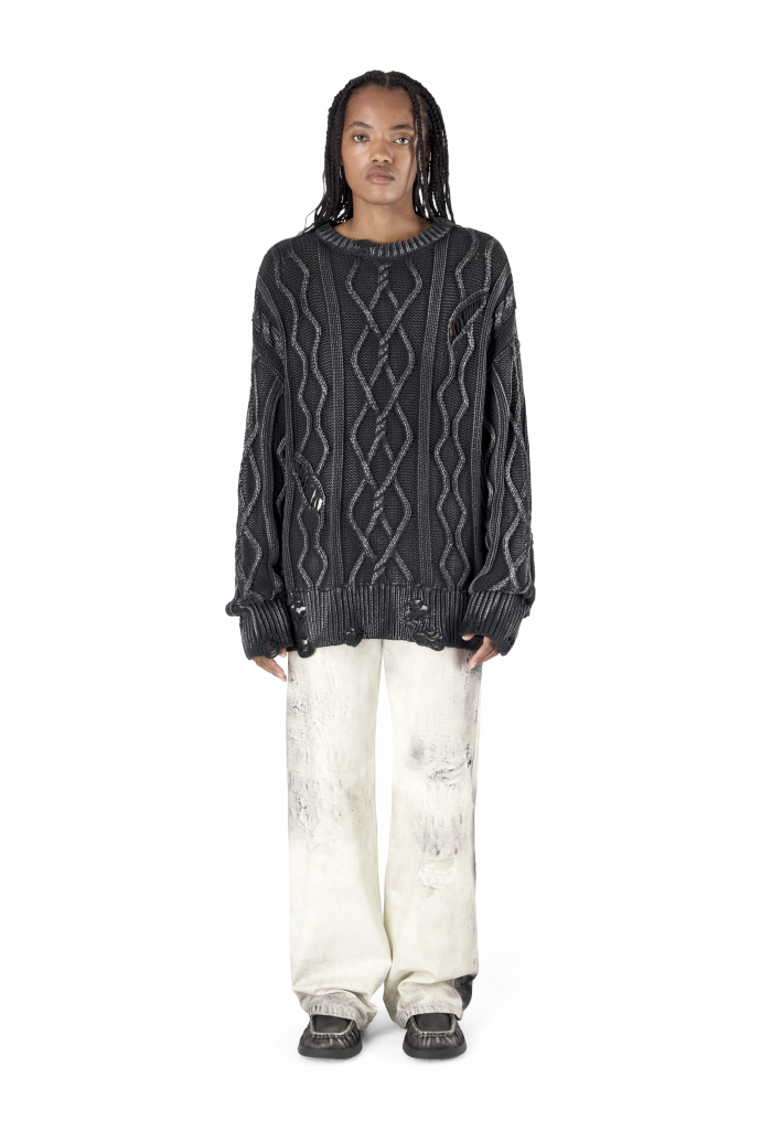 DISTRESSED CABLE KNIT SWEATER BLACK