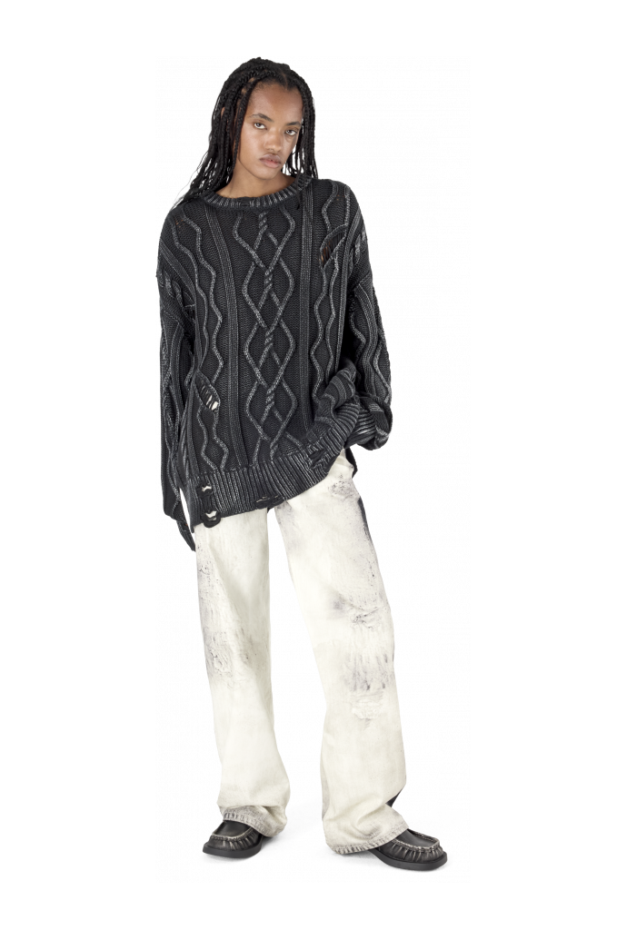 DISTRESSED CABLE KNIT SWEATER BLACK