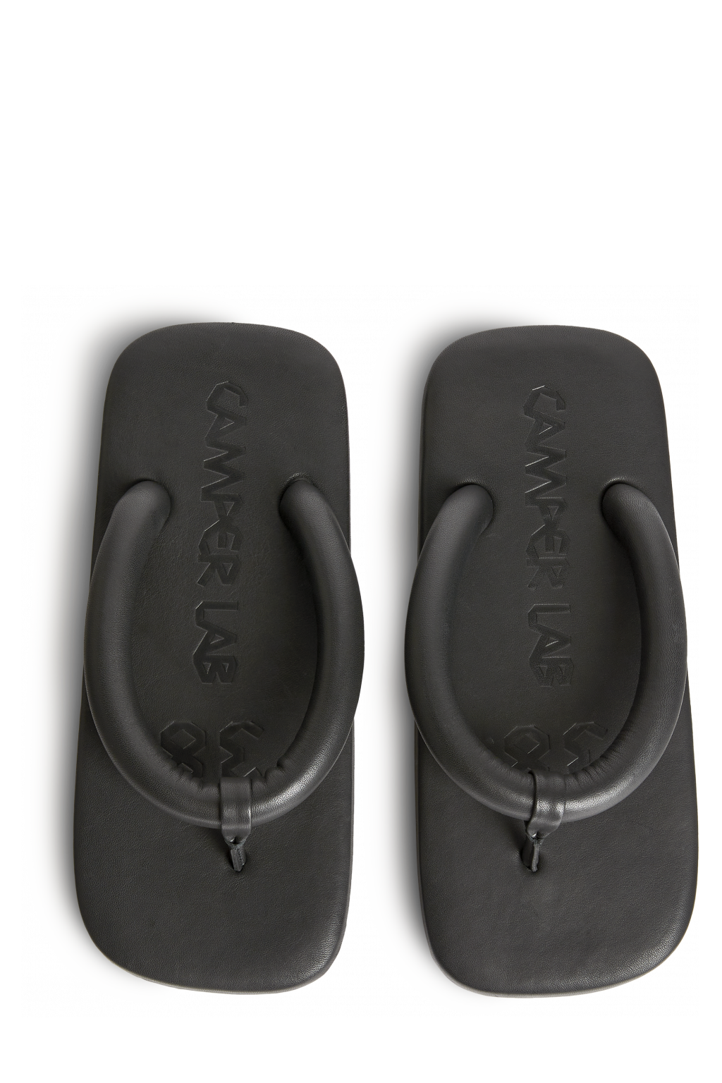 【未使用に近い】CAMPER LAB 37 本革 スタッズ〈定価67,100円〉 K201094-011_C.png